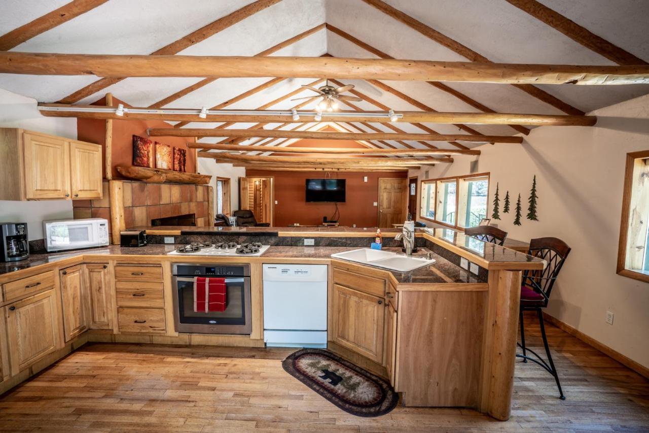 Colorado Bear Creek Cabins 常青城 外观 照片